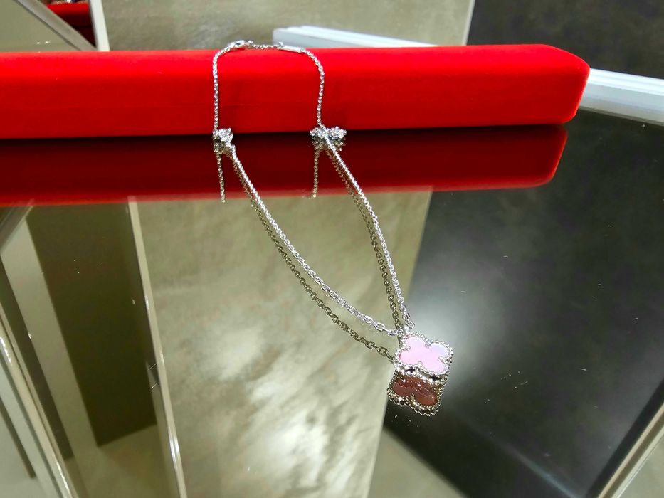 Van Cleef & Arpels VCA Silver Pink Opal Sweet Alhambra Дамско Колие