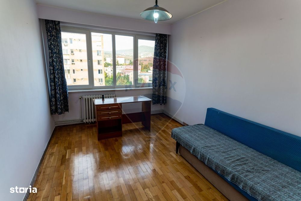 Apartament cu 3 camere de vânzare în zona Balcescu, Deva/ Hunedoara