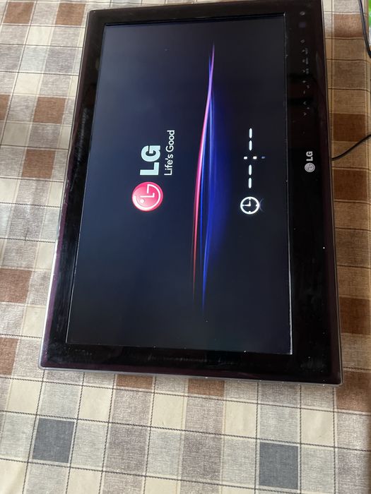 Телевизор LG 22LE5500