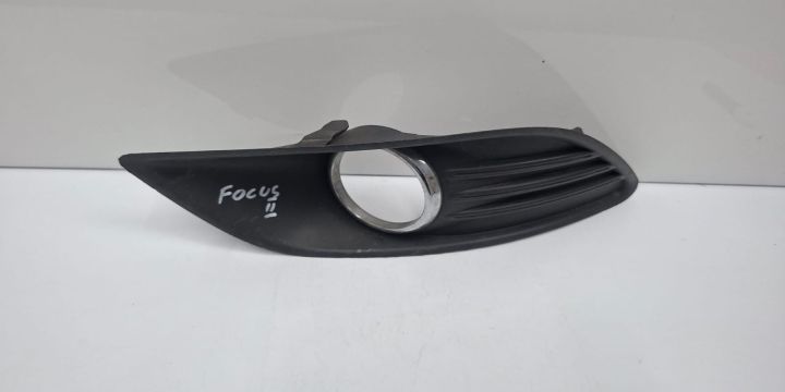 Grila proiector Ford Focus a 2-a generatie