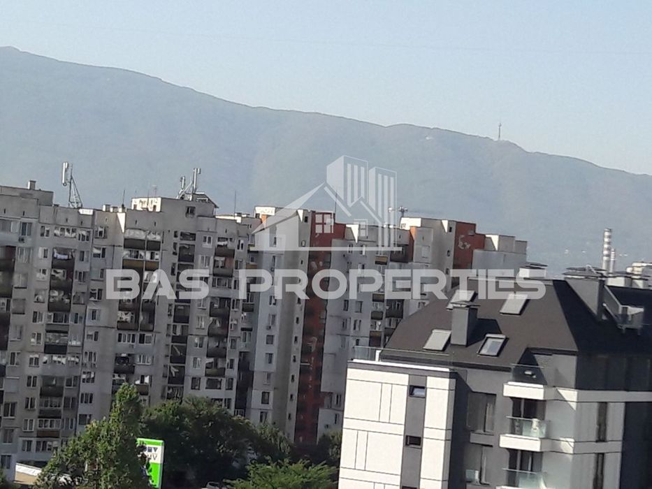 3-стаен в София-Банишора площ 91