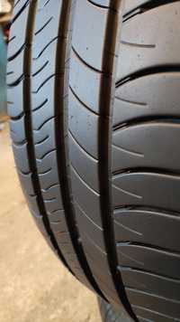 2бр летни гуми 205/60/16 Michelin Energy Saver+
7.5mm грайфер
Добро съ