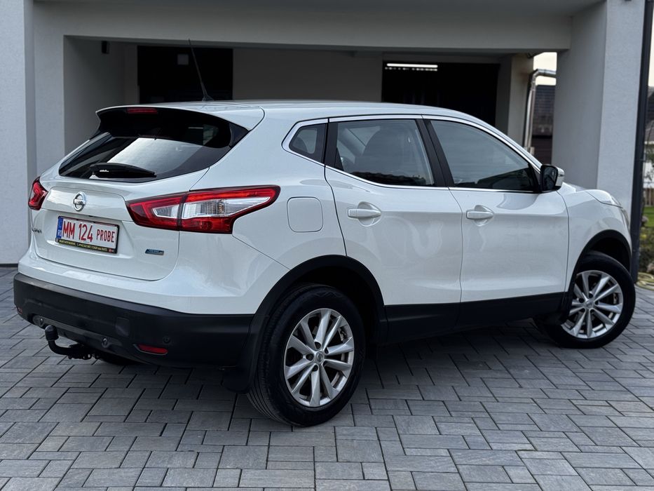 Nissan Qashqai Acenta premium / 1.5 dci / Euro 6 / cash sau rate