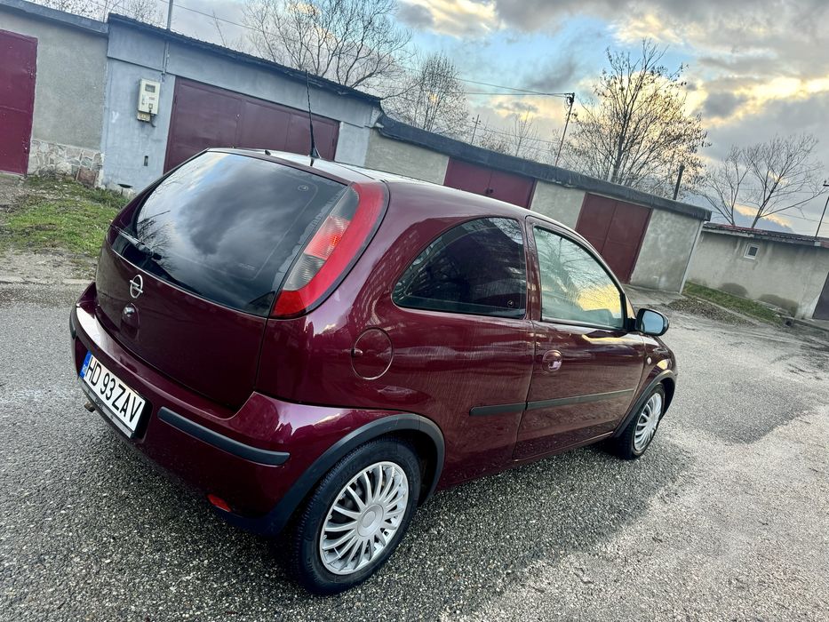 Opel Corsa C 1.2 benzină 2004