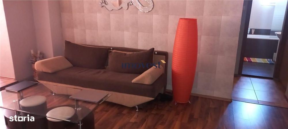 De Inchiriat: Apartament cu 2 camere in Carpati 2