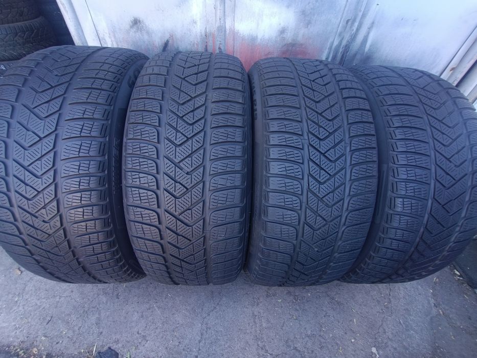 255/45/19 Pirelli Дот 3822