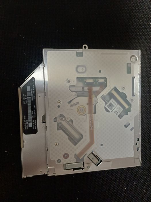 Unitate optica GS41N DVD CD RW pentru MacBook Pro 13" 15" etc
Este tes