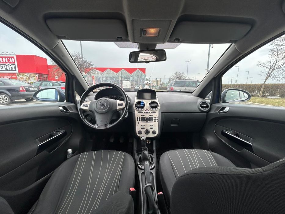 Opel Corsa 1.4 Benzina