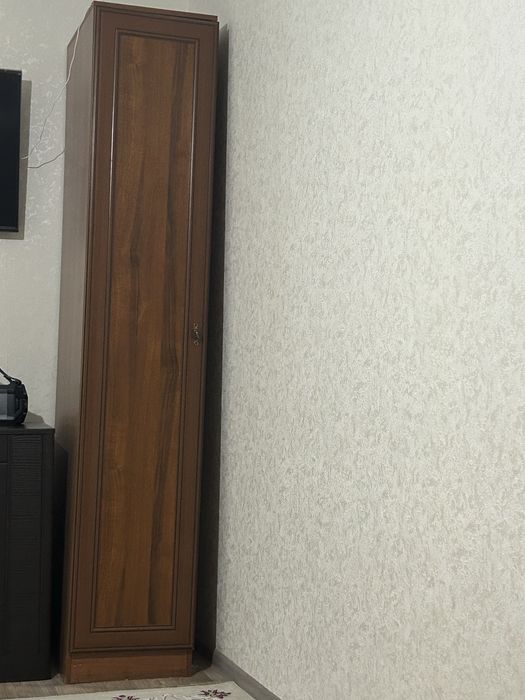 продам шкаф однодверный