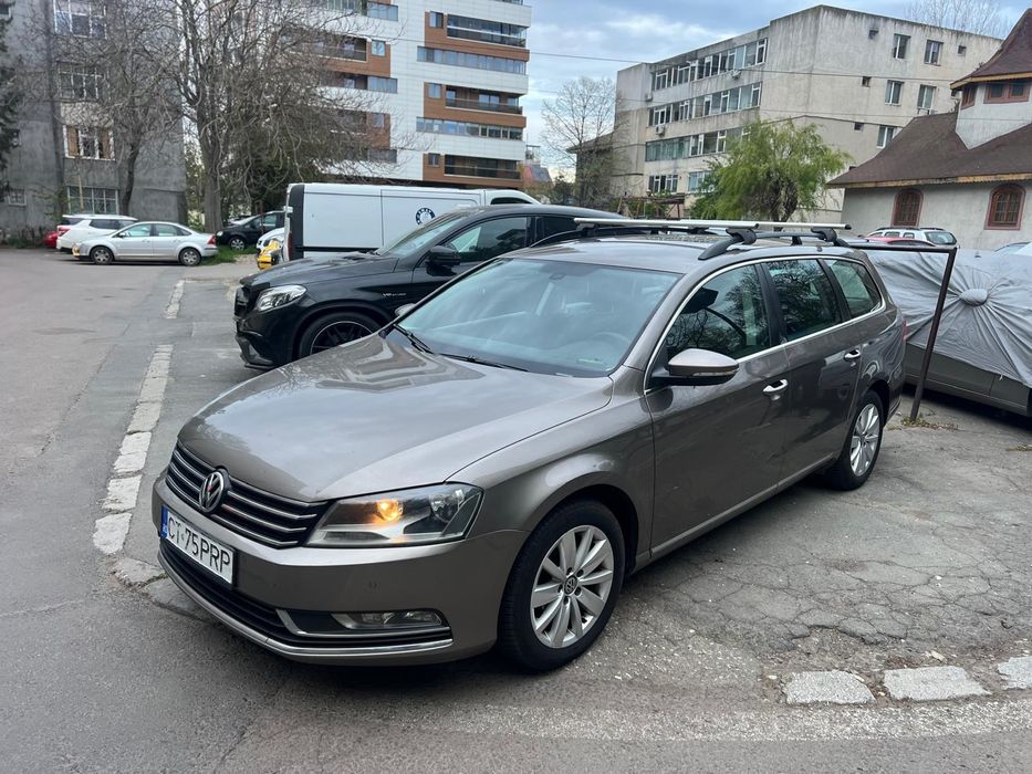 De vanzare : Volkswagen Passat B7 break 2012