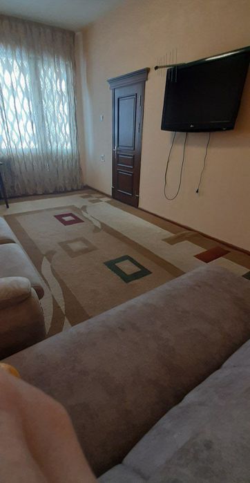 Юнусабад 8 круг 1/2/4 балкон 1,5х6