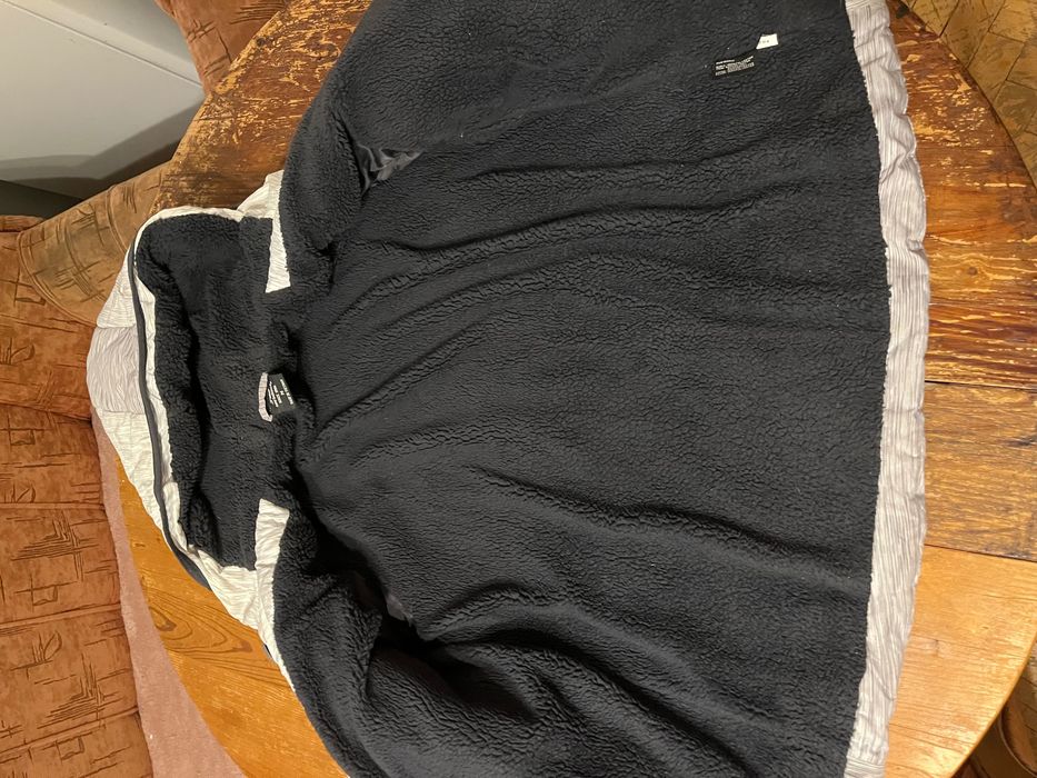 Мъжко яке New Balance