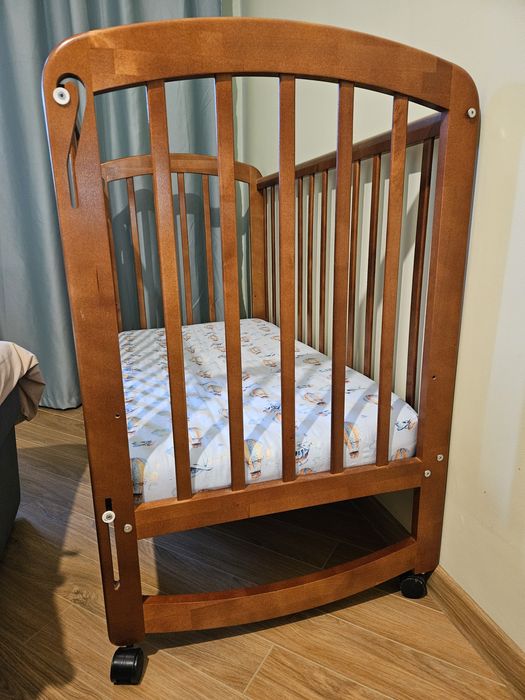 Детская кроватка. Манеж. Матрац в подарок!