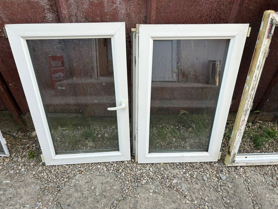 Geam termopan deschidere ambele părți, rabatabila o parte