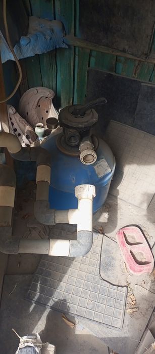 Продаются б/у запчасти для бассейна