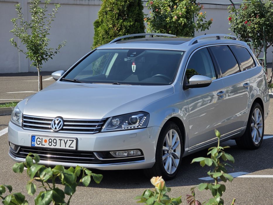 Vând VW PASSAT B7 HighLine Combi - An 2013
