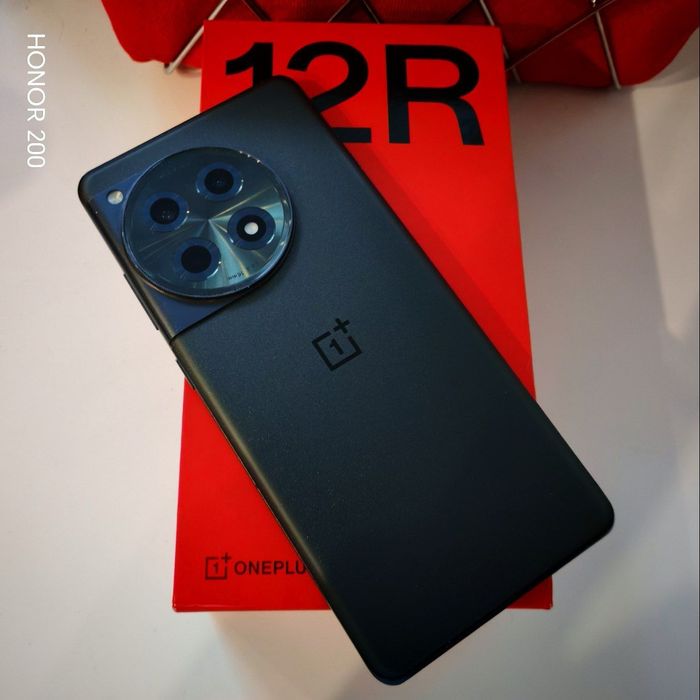 One Plus 12R состояние идеальное