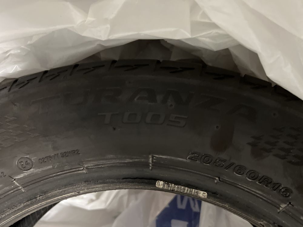 Летни гуми BRIDGESTONE 205/60/16