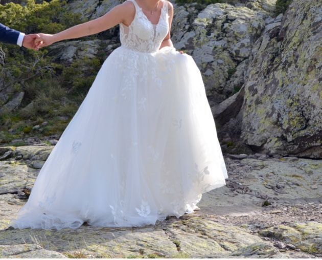 Булчинска / сватбена рокля