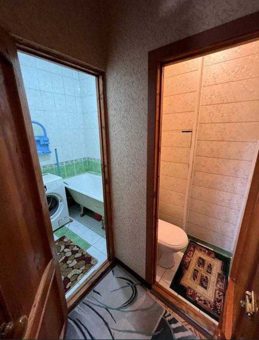 Срочно продается квартира 2/2/9 Юнусабад 11,  вдоль дороги