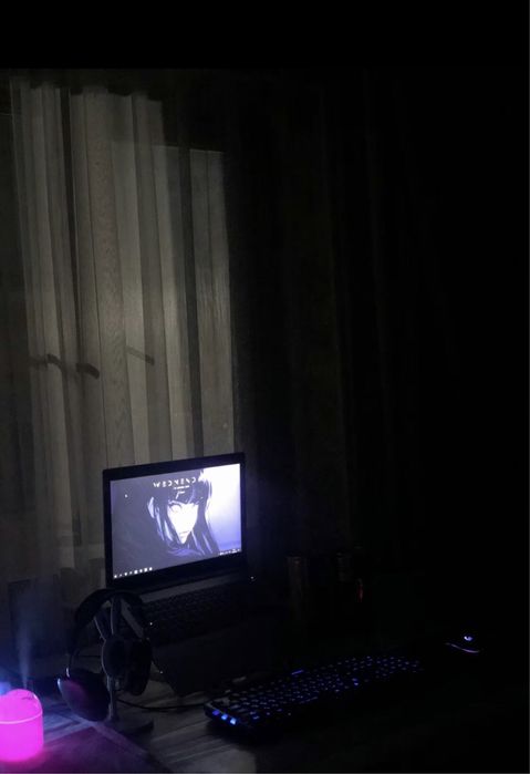 Обменяю ноутбук на пс4