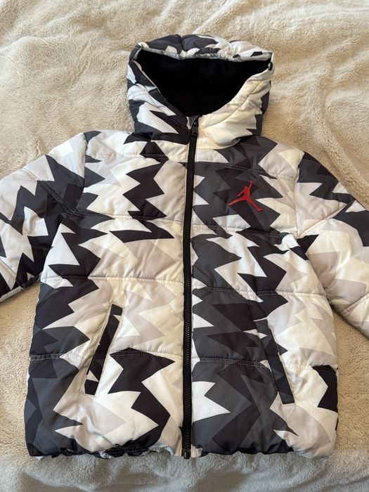 Юношеско яке Nike Jordan
