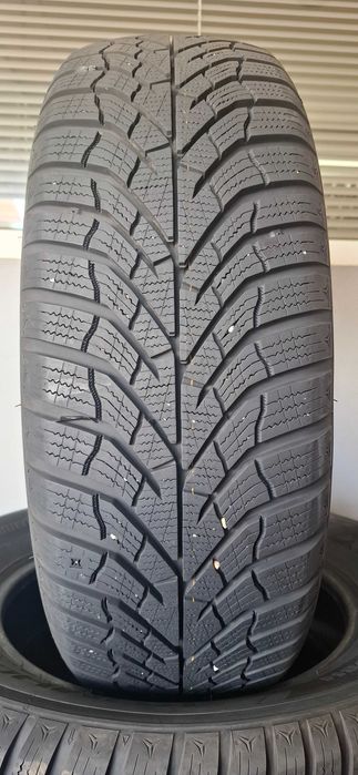 4бр. 215/65/16 Kumho 7.5mm грайфер, дот 22г. Безплатен монтаж