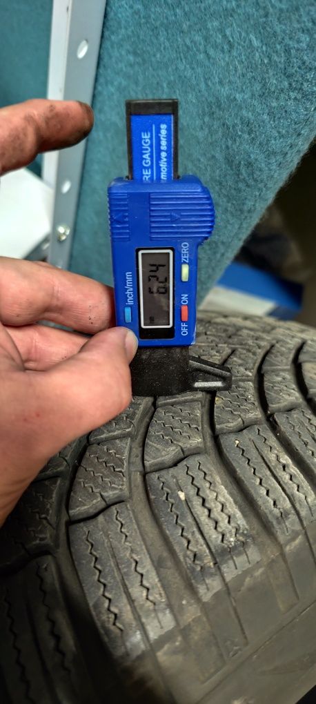 Зимни гуми Bridgestone Blizzak 205/55 R16