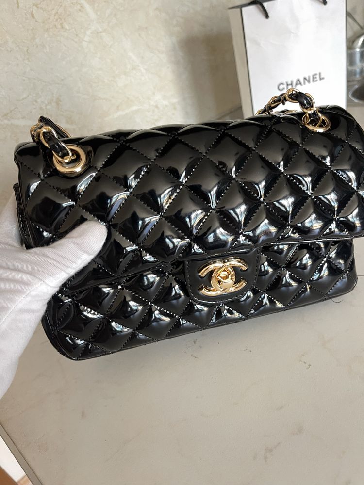 Чанта Chanel Classic flap черен лак