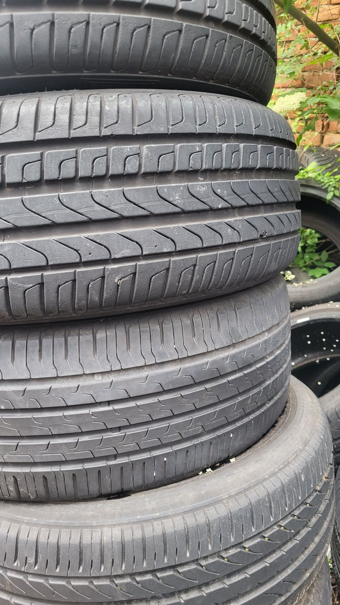 2бр. 225 45 18 Pirelli RunFlat летни.