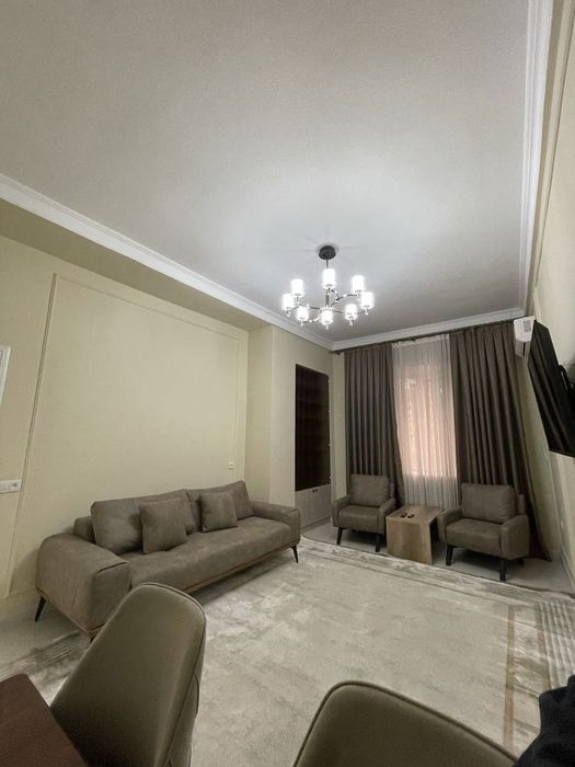 Сдаётся в аренду 3х комнатная квартира новостройке Шота Руставели