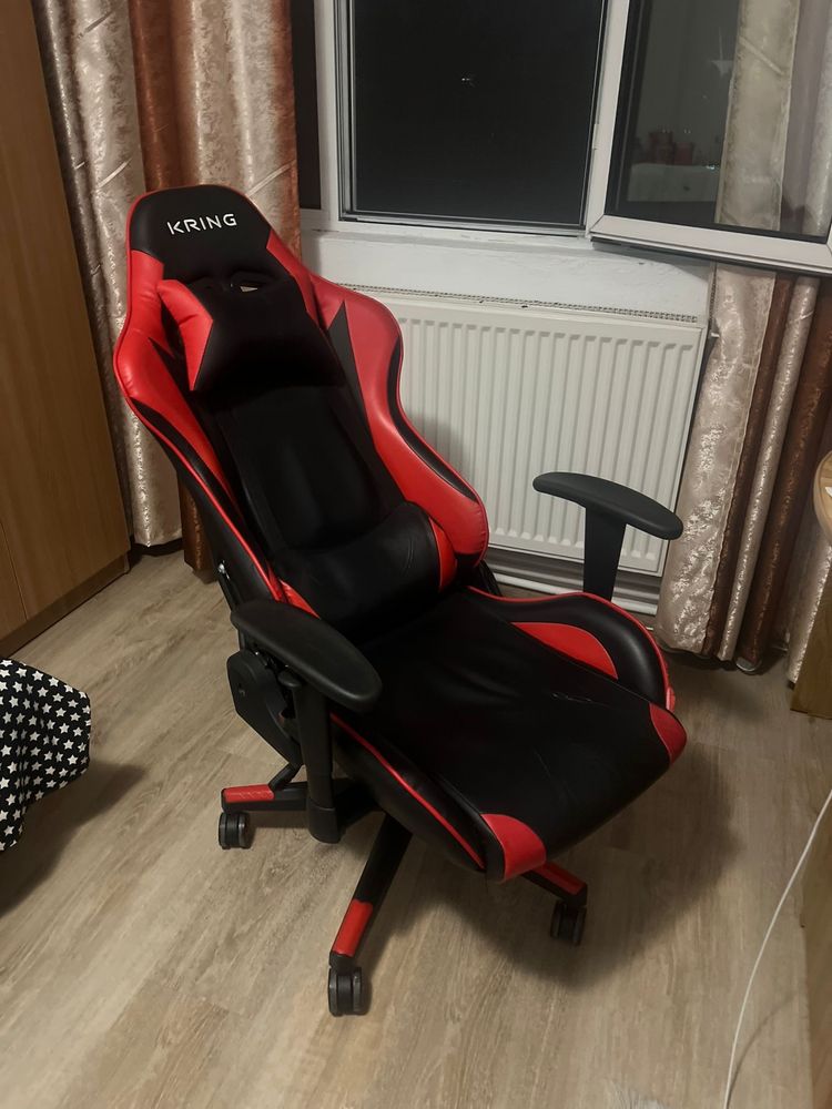 Scaun gaming Kring Lars, cu suport lombar si tetiera, spuma cu memorie