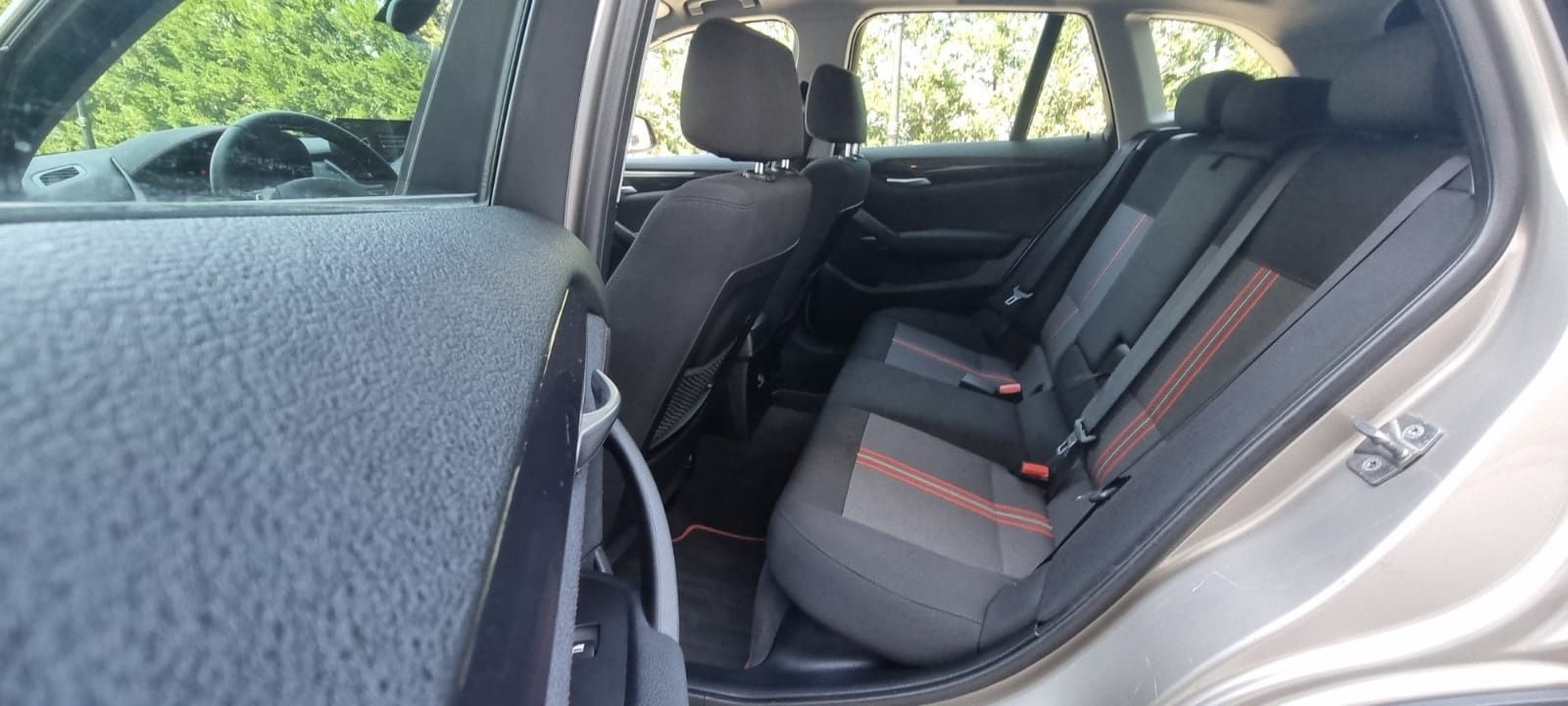 Bmw X1 x-Drive 2014  225300 km reali masina TOP