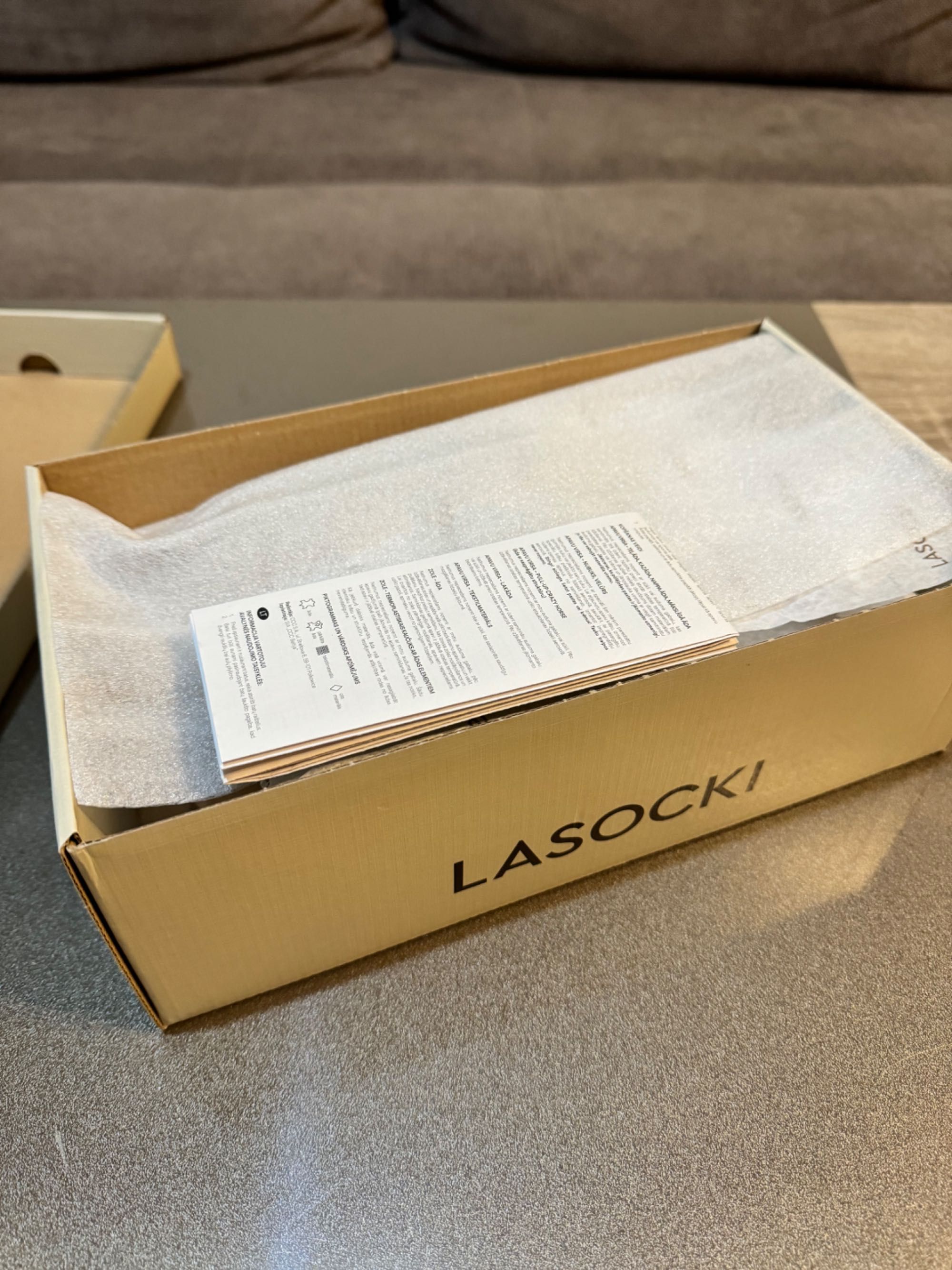 сандали Lasocki 35 номер