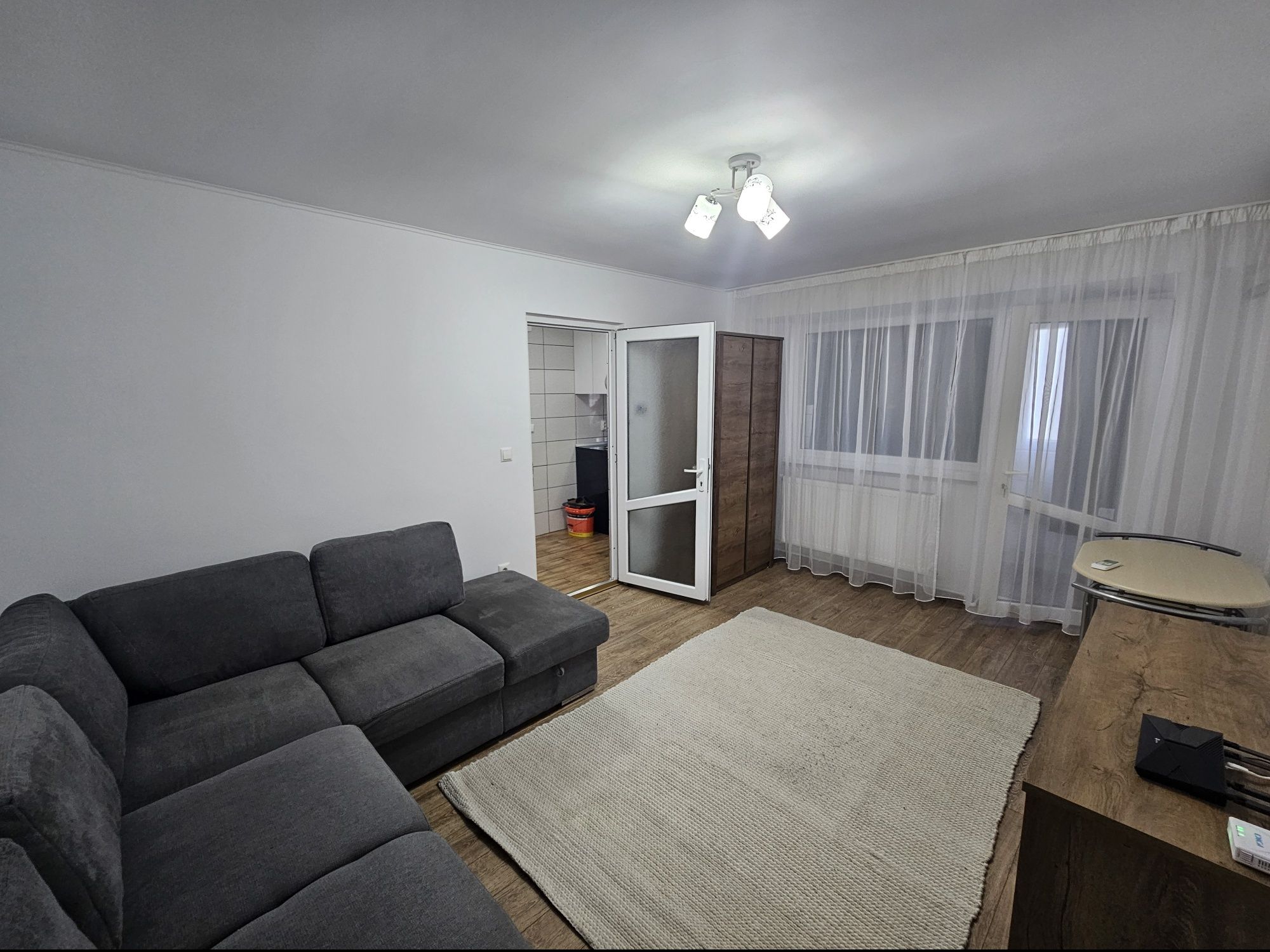 Închiriez Garsonieră 30m
