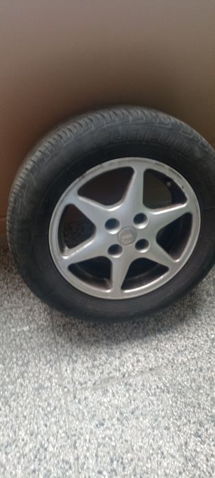 Гуми с джанти от Пежо 307