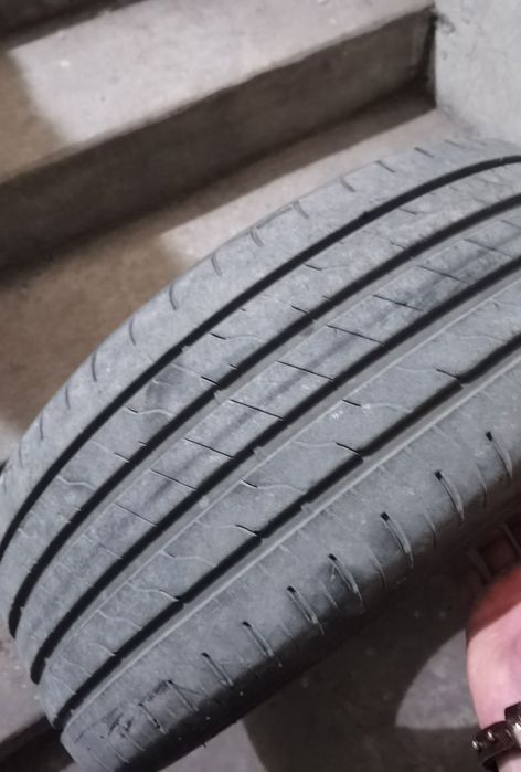 Goodyear 215/55/17 Летни гуми
