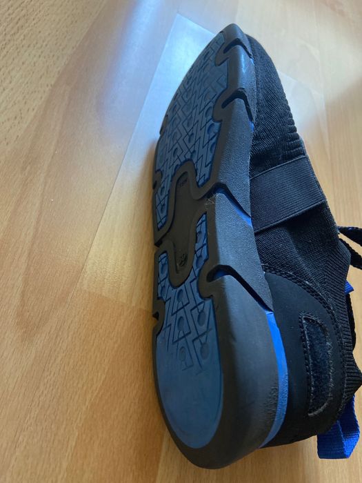 Pantofi Boss originali. Nr 39