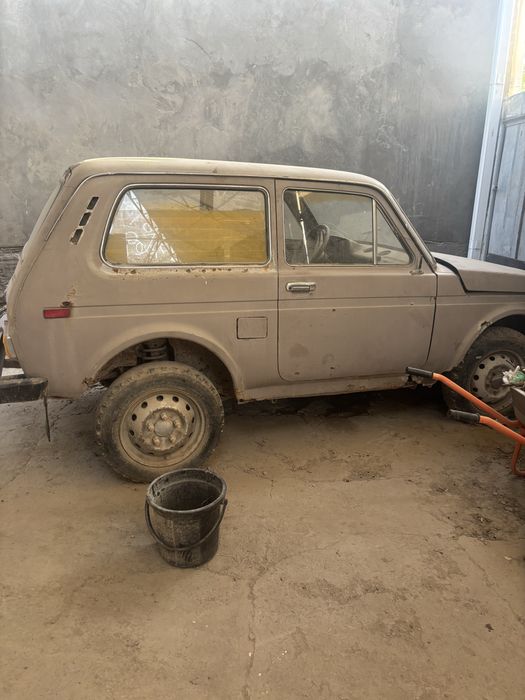 Продам ниву срочно  Нива нива