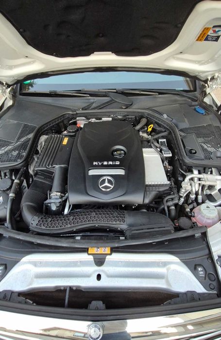 Mercedes-Benz C350e Designo, Plug-in Hybrid