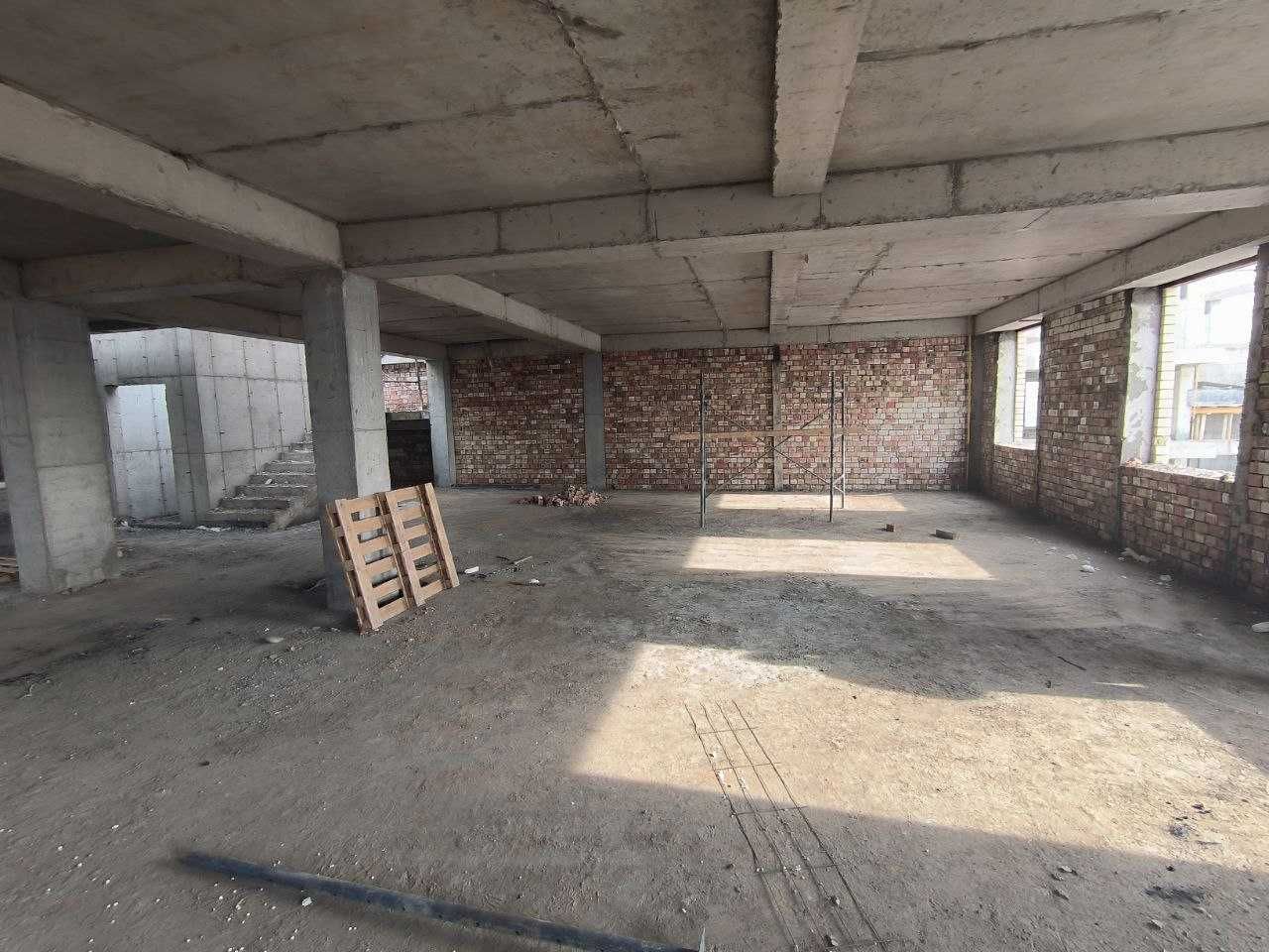 Продается кв Milliy Bog ko’ch. «Renaissance» 66 m2 kvartira sotiladi.