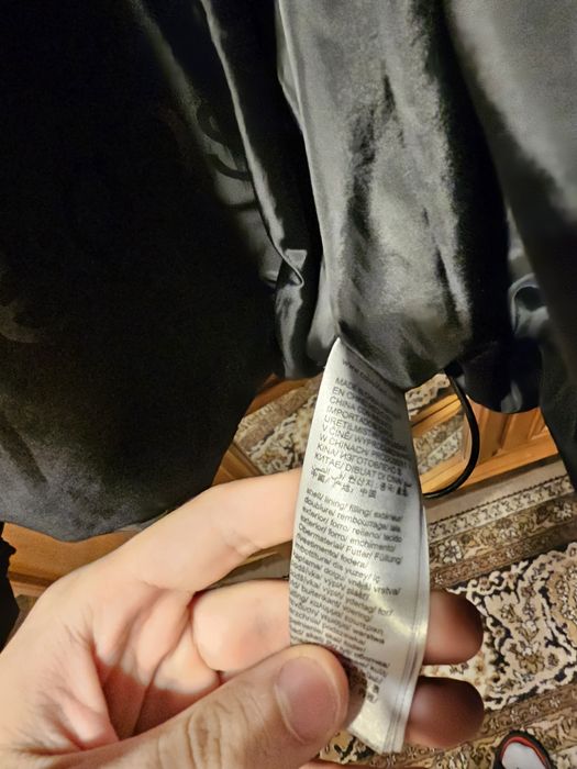 Vând geaca calvin klein