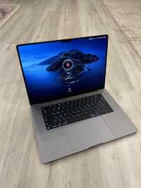 Macbook Pro 16 2023