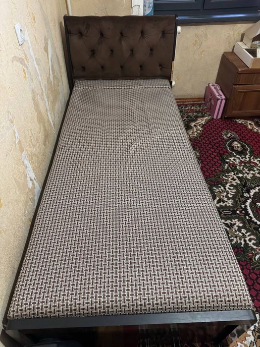 Мебел сотилади. Сандикли.