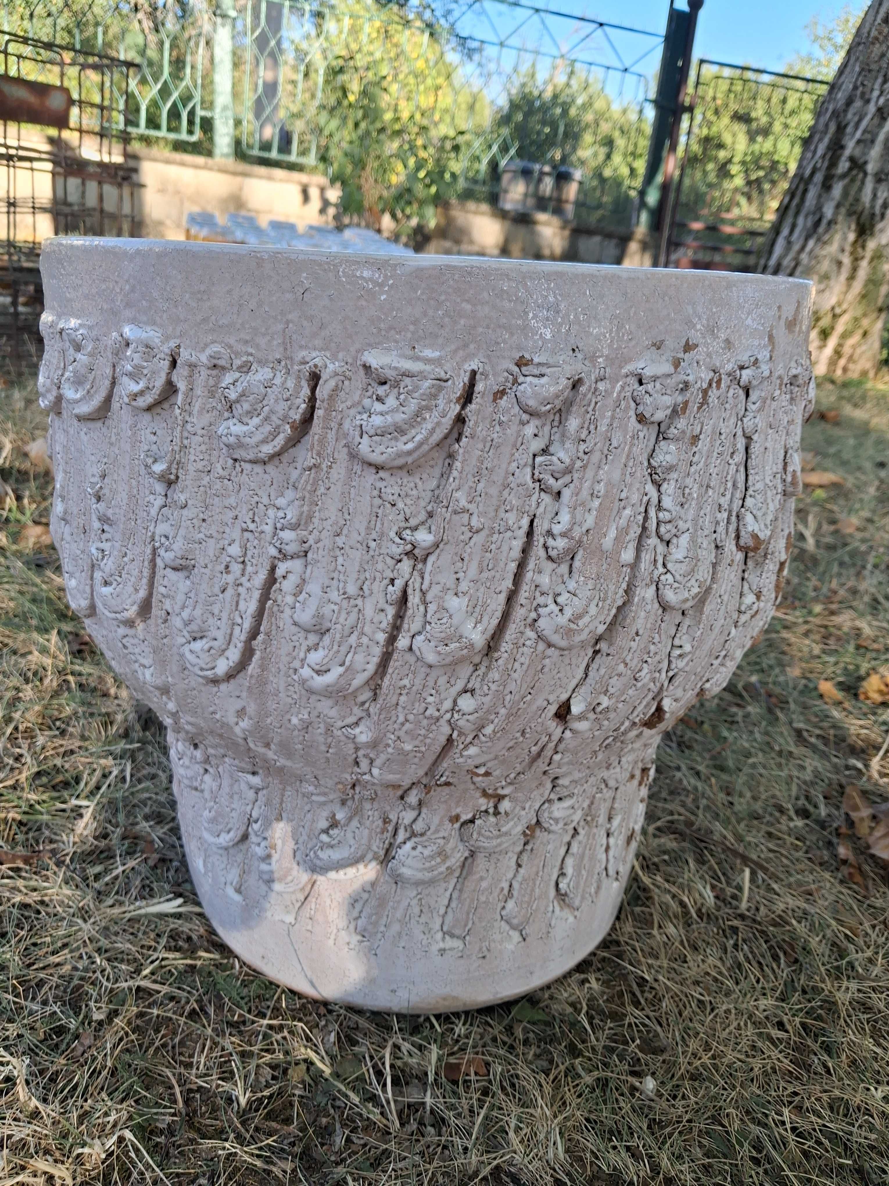 Кашпа /керамична саксия/