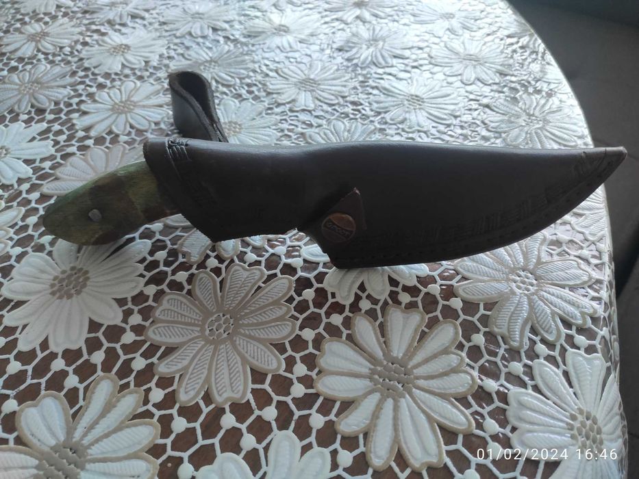 Ръчно правен нож с кания