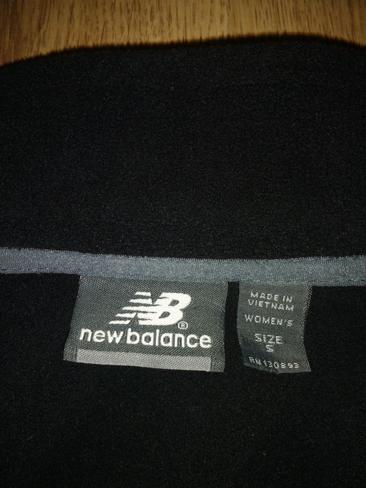 Geaca softshell damă New Balance mărimea S