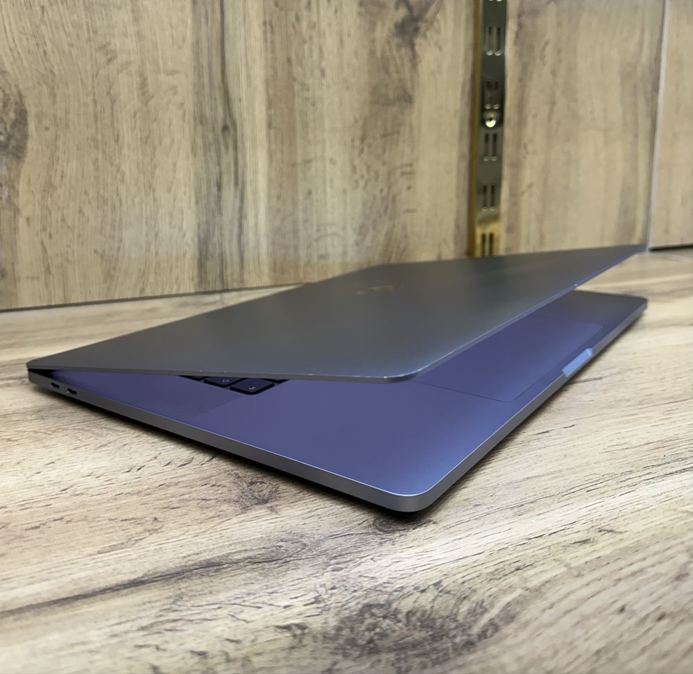 Macbook Pro 16/512GB 16inch Core i7