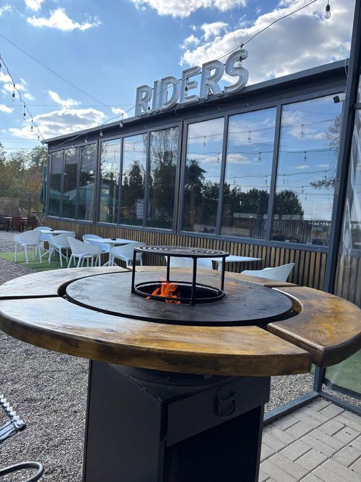 Container restaurant terasa evenimente modular hala metalica