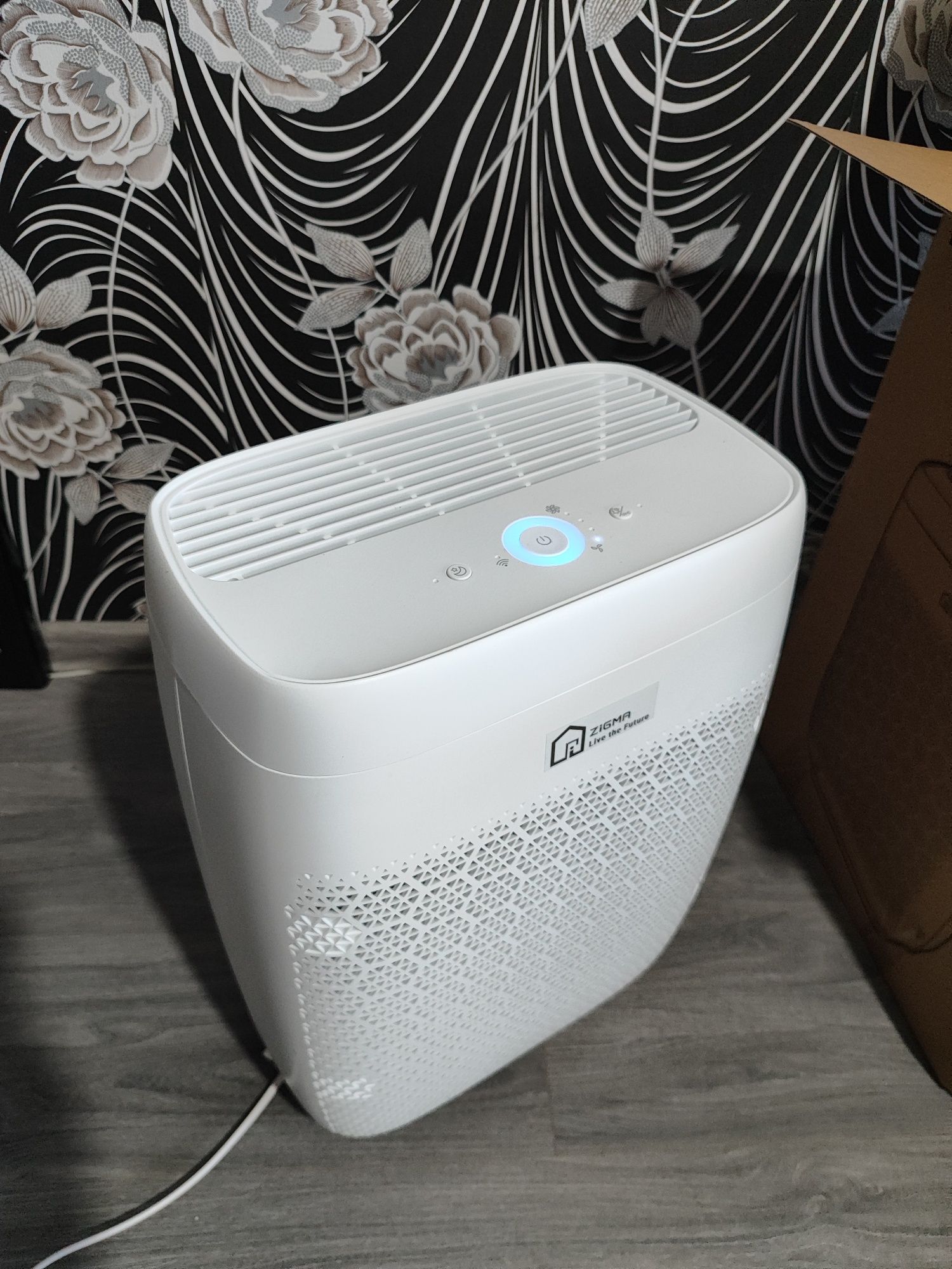 ПРОМО ! Zigma Aerio 300 - AI Smart Wi - Fi пречиствател на въздух !